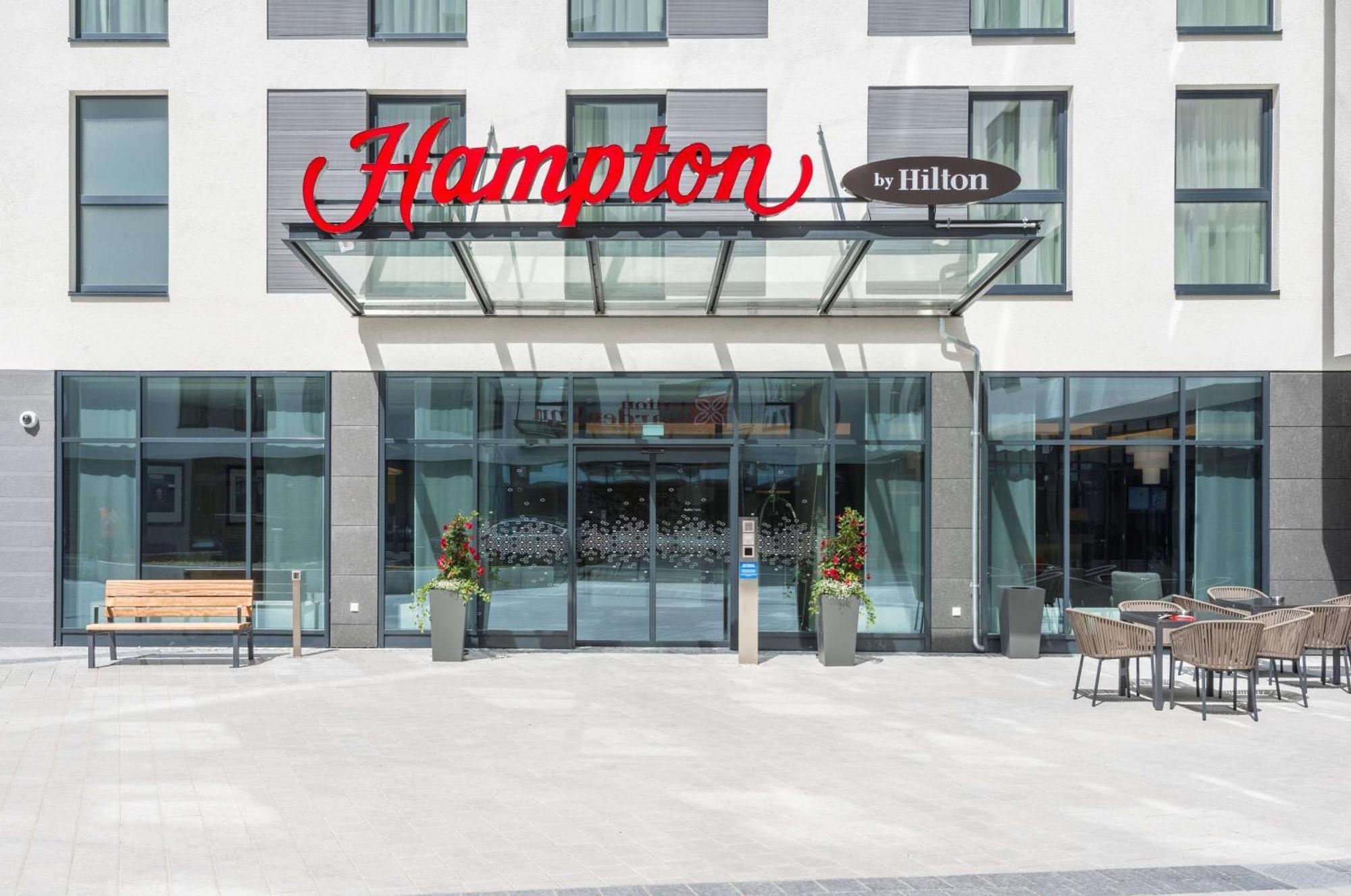 Hampton By Hilton Munich City West Екстер'єр фото